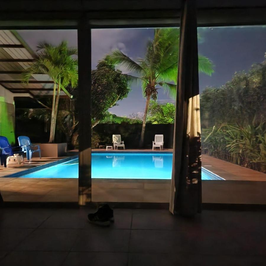 Pool House With Shared Pool Access Hotel David Luaran gambar